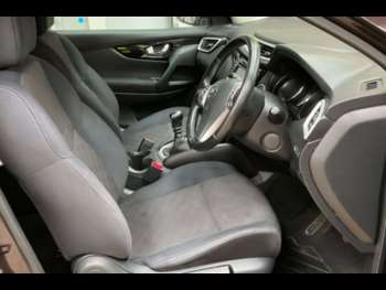 Used Nissan Qashqai 2015 for sale - 74665345: Photo