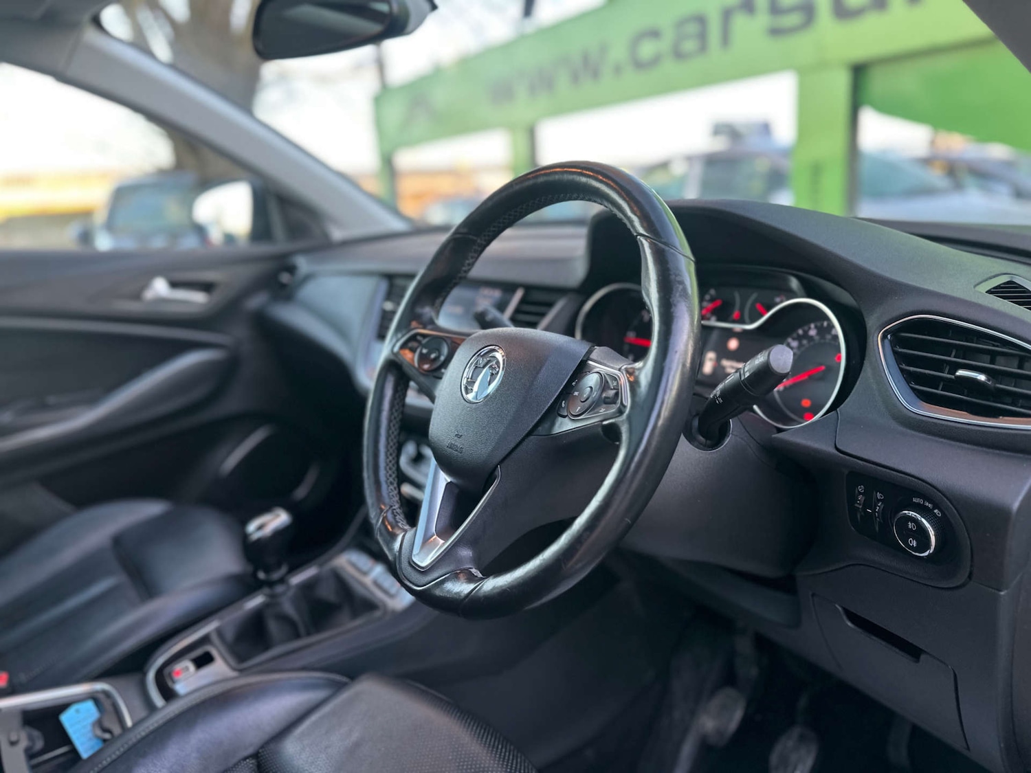 Used Vauxhall Grandland X 2018 for sale - 77693770: Photo 2