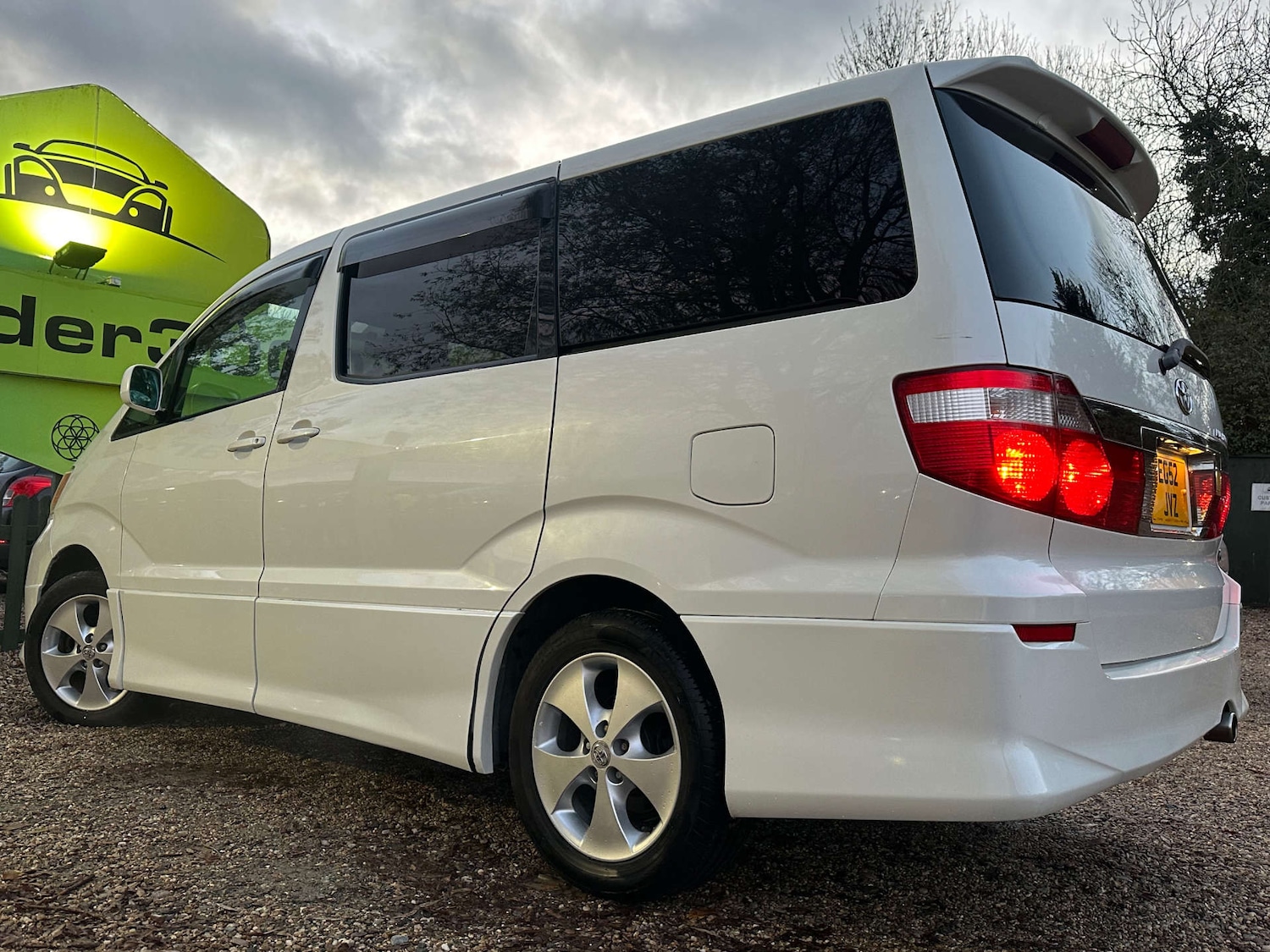 Used Toyota Alphard 2017 for sale - 77271530: Photo 8