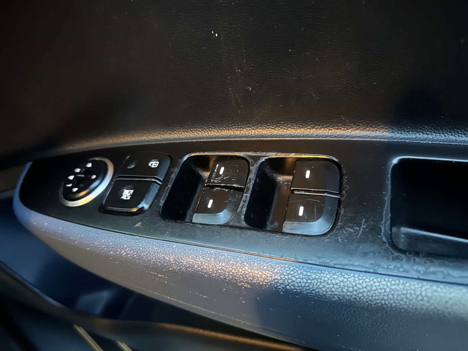 Used Hyundai i10 2014 for sale - 76614721: Photo 23