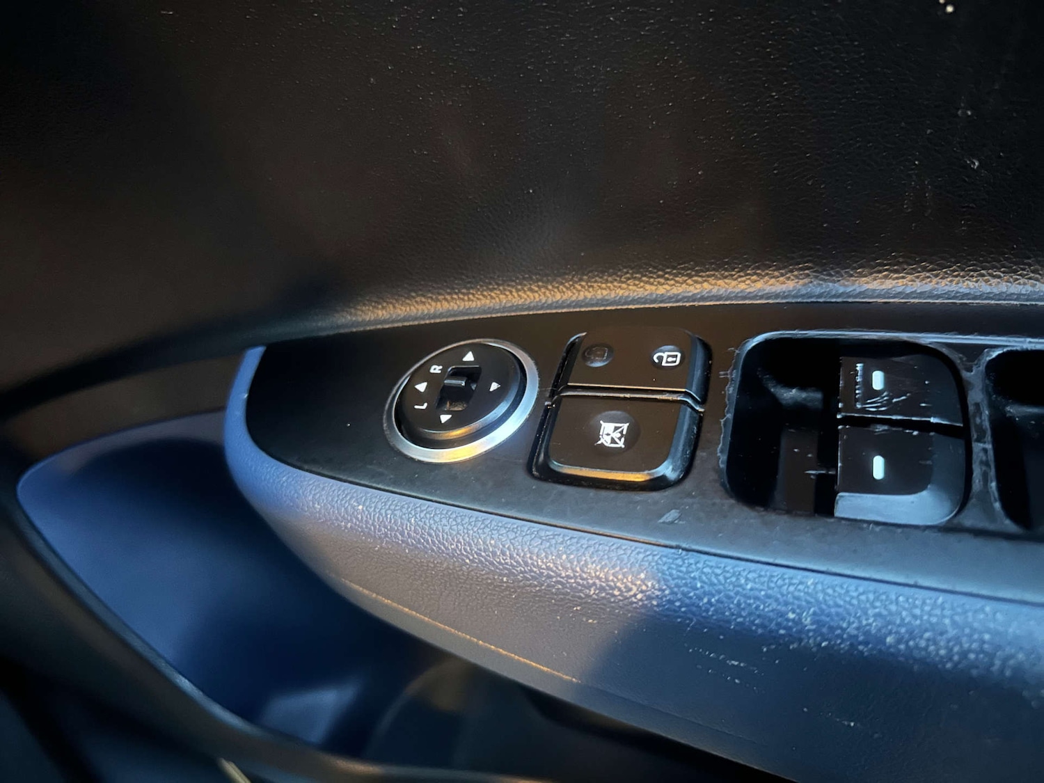 Used Hyundai i10 2014 for sale - 76614721: Photo 28