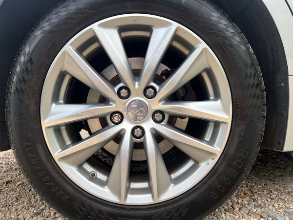 Used Infiniti Q50 2014 for sale - 75700404: Photo 9