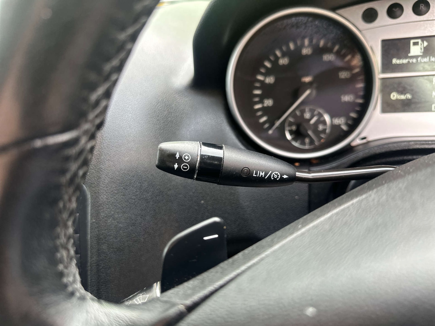 Used Mercedes-Benz M Class 2010 for sale - 76829761: Photo 26