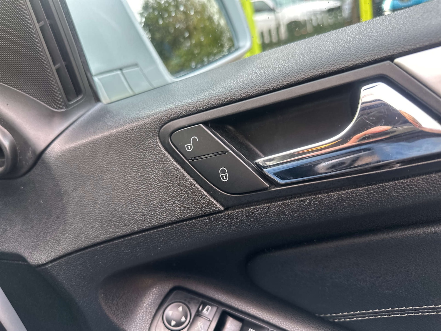 Used Mercedes-Benz M Class 2010 for sale - 76829761: Photo 29