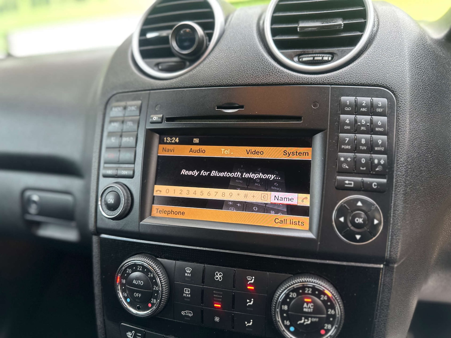 Used Mercedes-Benz M Class 2010 for sale - 76829761: Photo 3