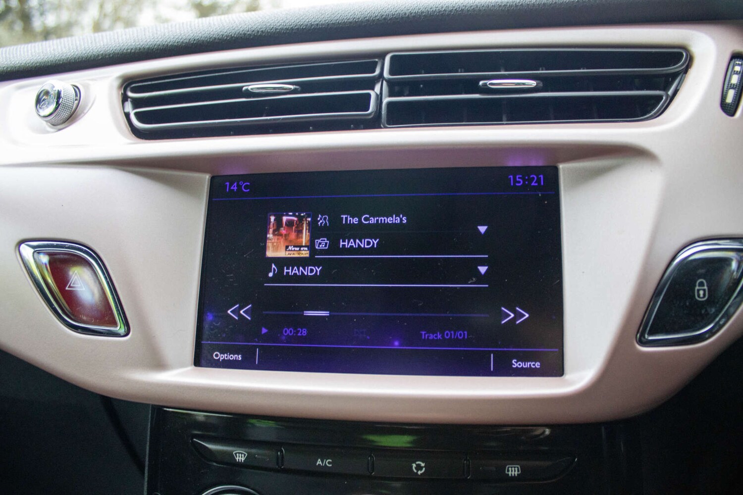 Used DS Automobiles DS 3 2017 for sale - 78111302: Photo 22