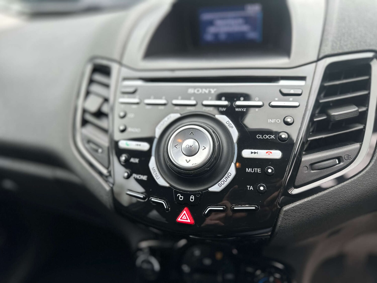 Used Ford Fiesta 2014 for sale - 77765762: Photo 18