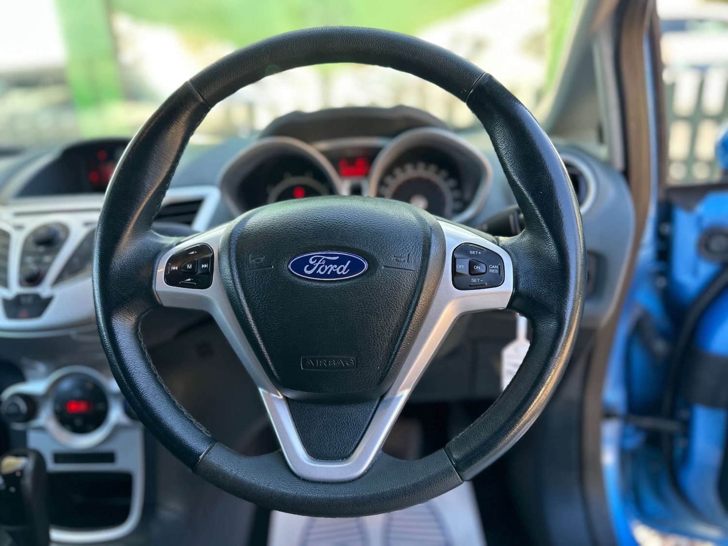 Used Ford Fiesta 2009 for sale - 76693620: Photo 30