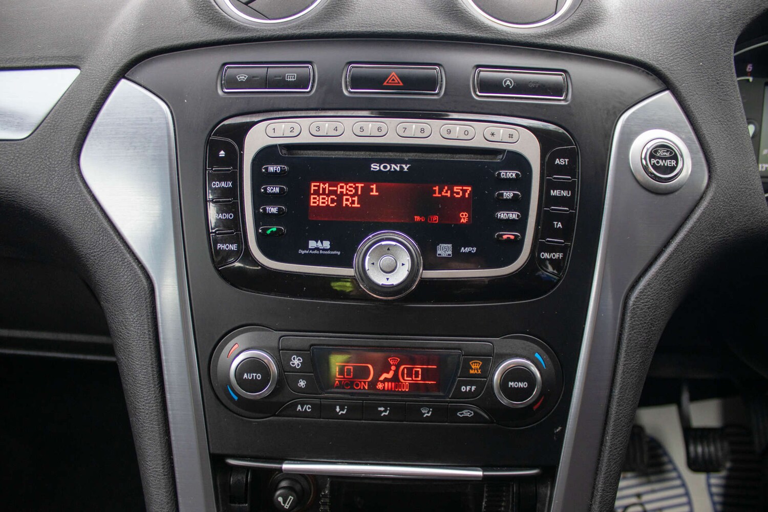 Used Ford Mondeo 2011 for sale - 78111305: Photo 23