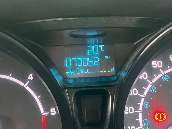 Used Ford Ecosport 2015 for sale - 75294831: Photo 28