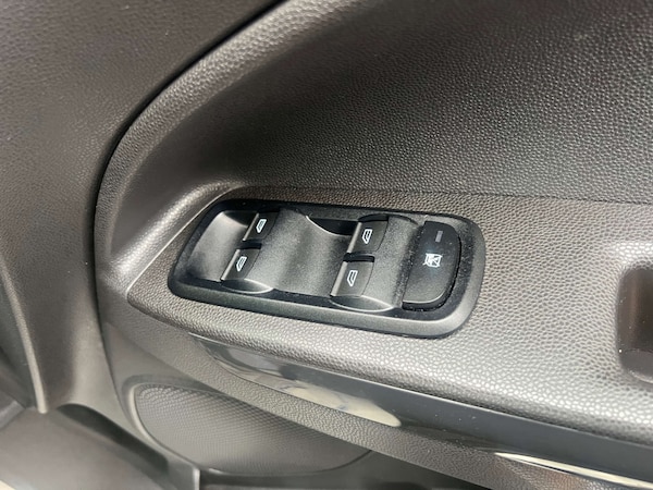 Used Ford Ecosport 2015 for sale - 75294831: Photo 31