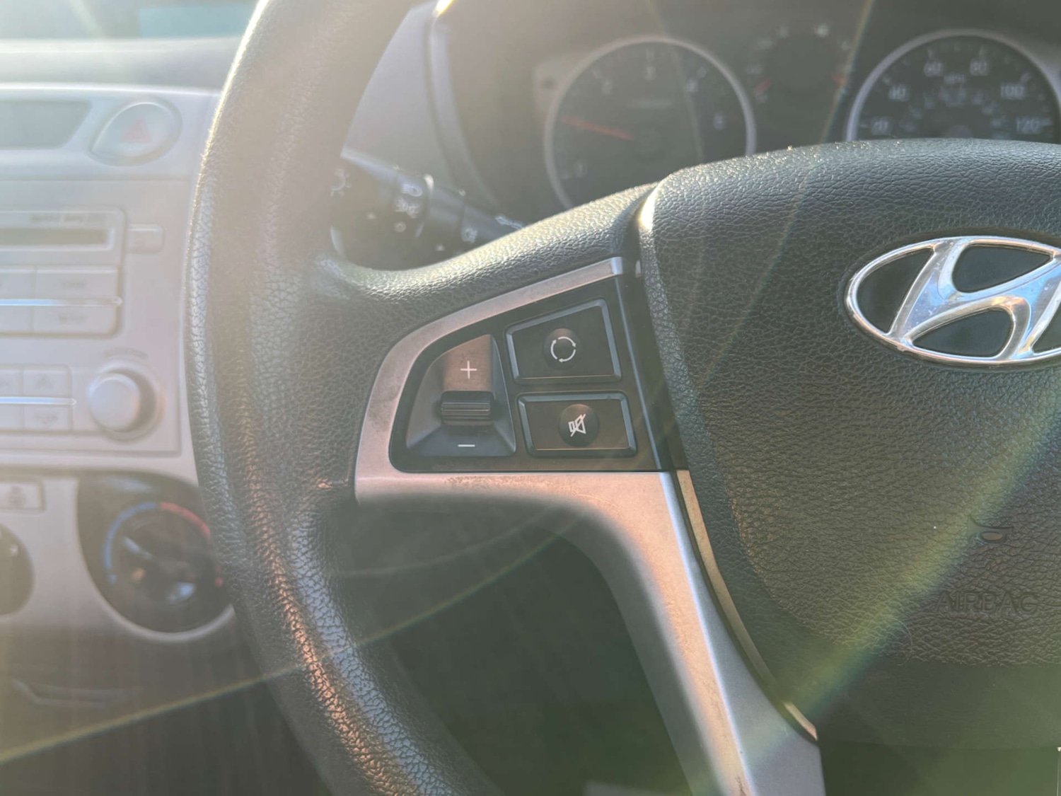 Used Hyundai i20 2011 for sale - 76601718: Photo 22