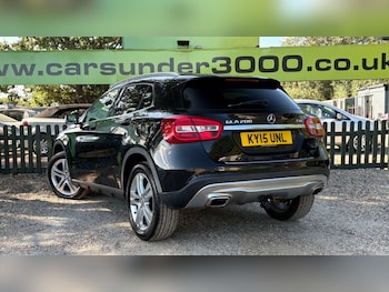 Used Mercedes-Benz GLA 2015 for sale - 79142660: Photo