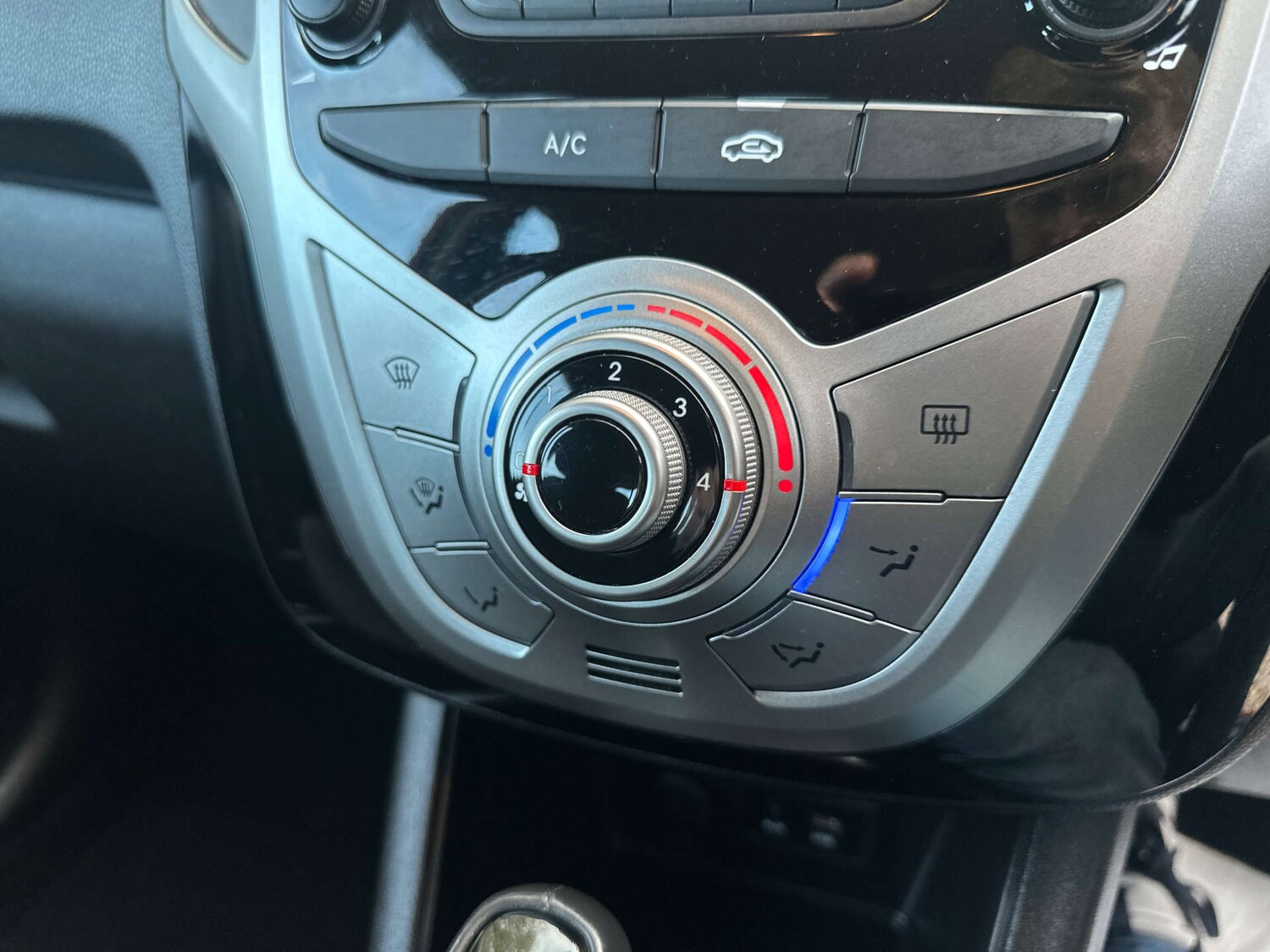 Used Hyundai Ix20 2017 for sale - 78111313: Photo 29