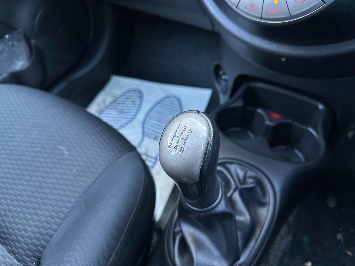 Used Nissan Micra 2011 for sale - 76757118: Photo 27