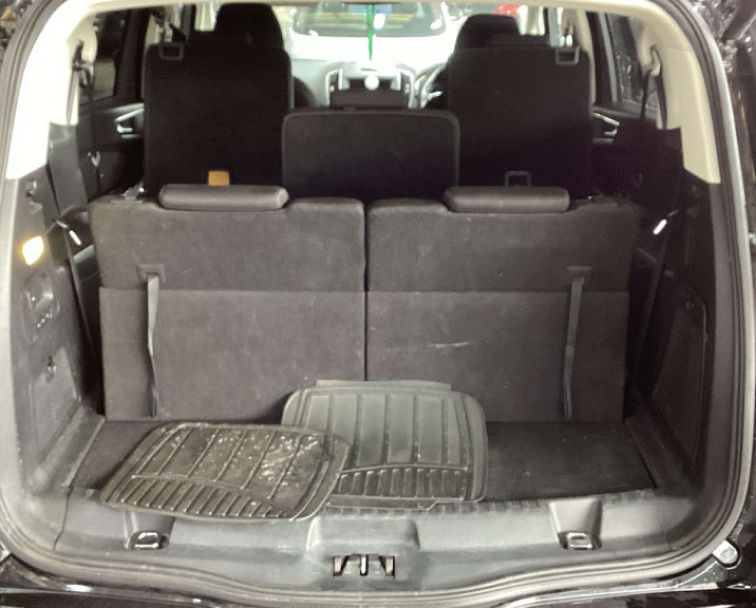 Used Ford S-Max 2016 for sale - 76892329: Photo 6