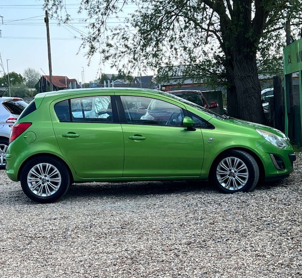 Used Vauxhall Corsa 2012 for sale - 76023089: Photo 8