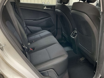 Used Hyundai TUCSON 2017 for sale - 79023231: Photo