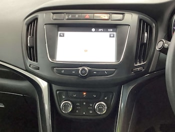 Used Vauxhall Zafira 2018 for sale - 79009895: Photo