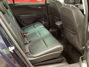 Used Vauxhall Zafira 2018 for sale - 79009895: Photo