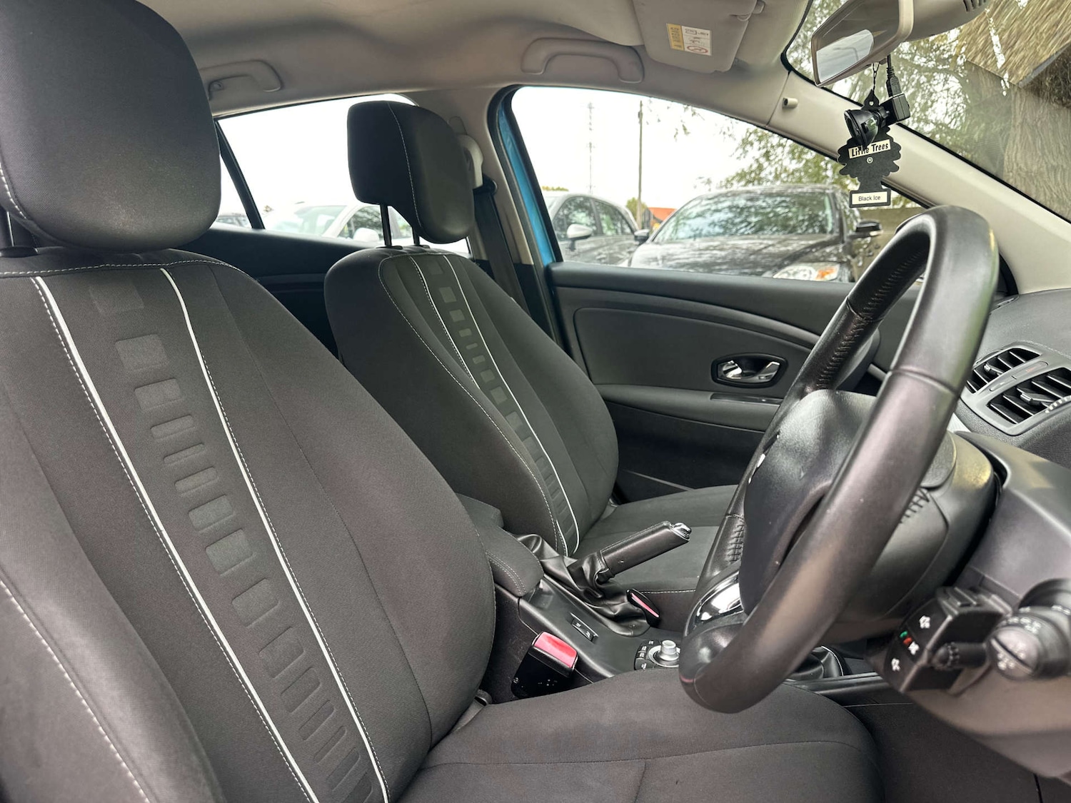 Used Renault Megane 2014 for sale - 76352607: Photo 12