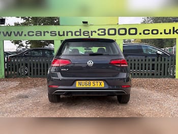 Used Volkswagen Golf 2018 for sale - 79709595: Photo