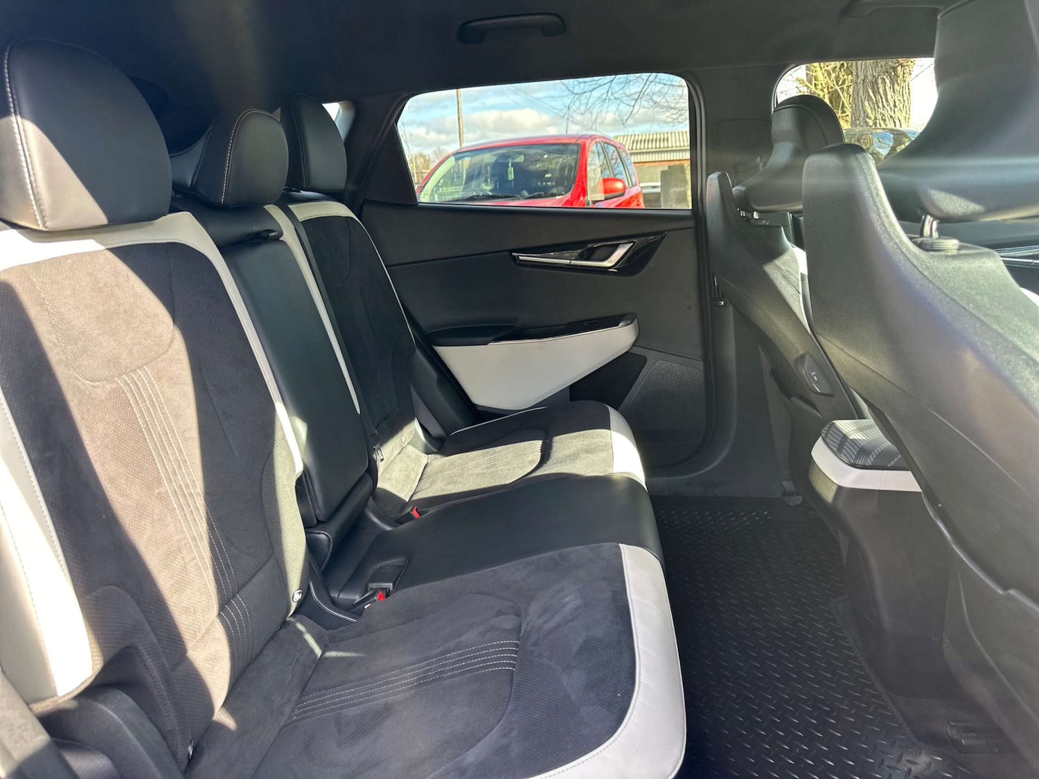 Used Kia EV6 2022 for sale - 77667850: Photo 12