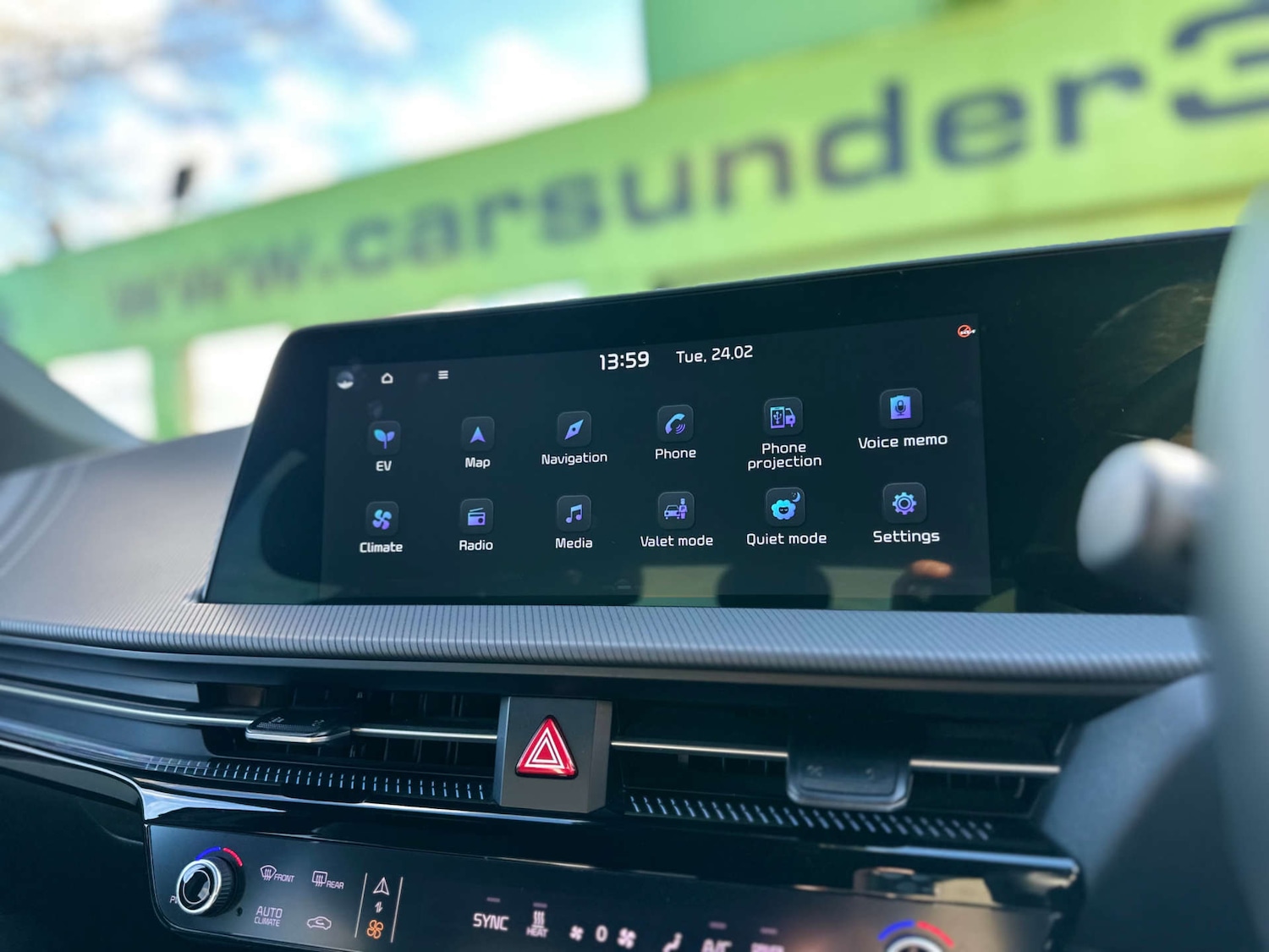 Used Kia EV6 2022 for sale - 77667850: Photo 3