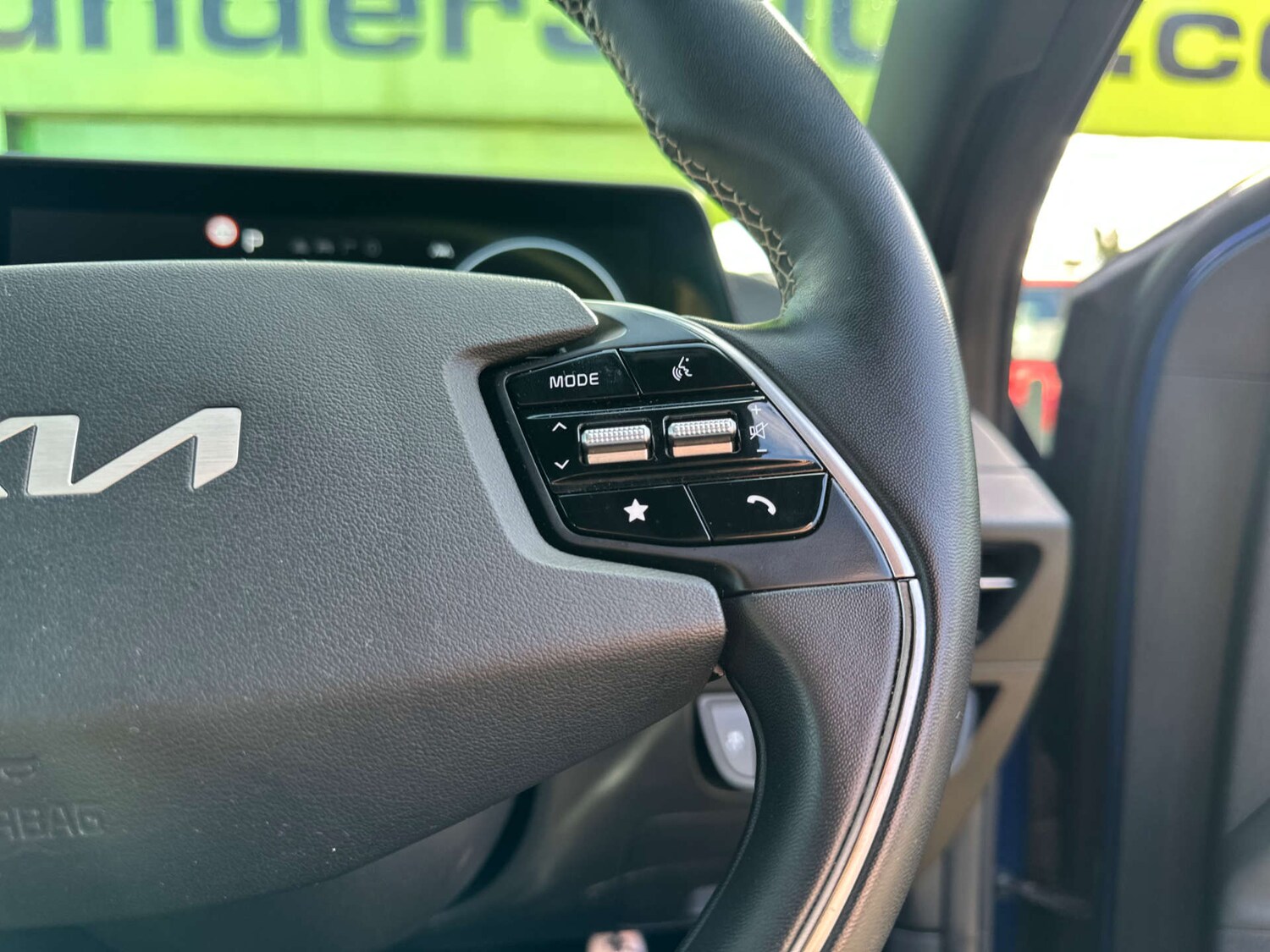 Used Kia EV6 2022 for sale - 77667850: Photo 42