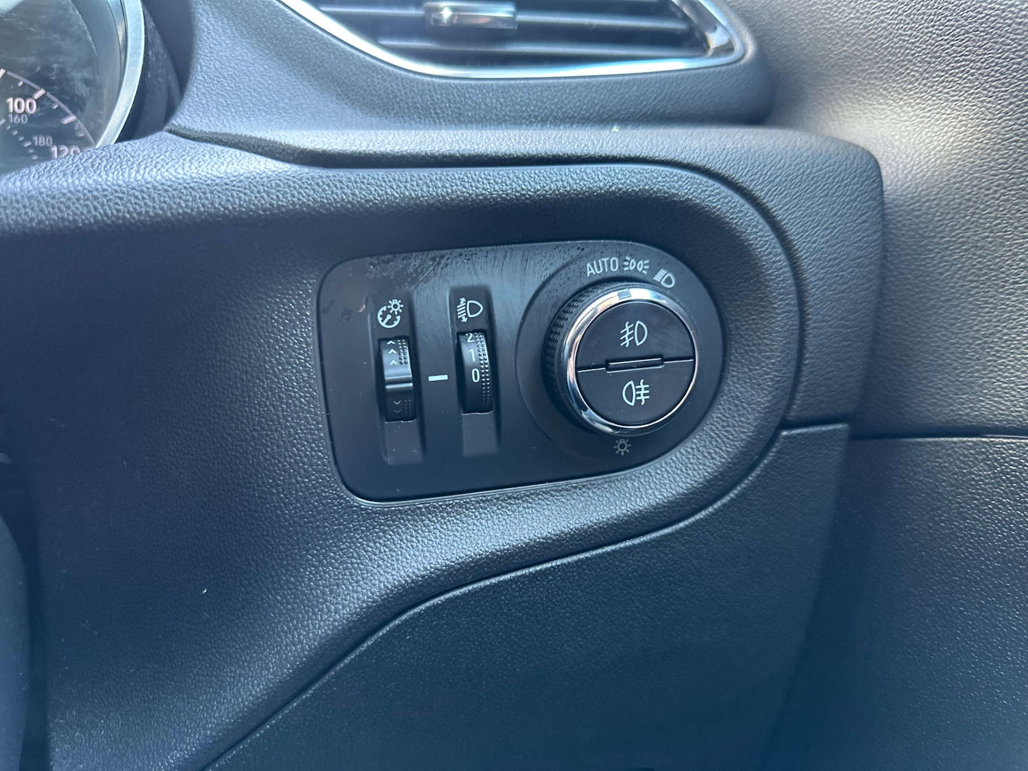 Used Vauxhall Grandland X 2018 for sale - 76579652: Photo 31