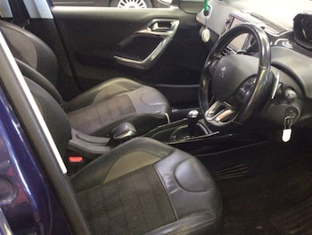 Used Peugeot 2008 2015 for sale - 79233120: Photo