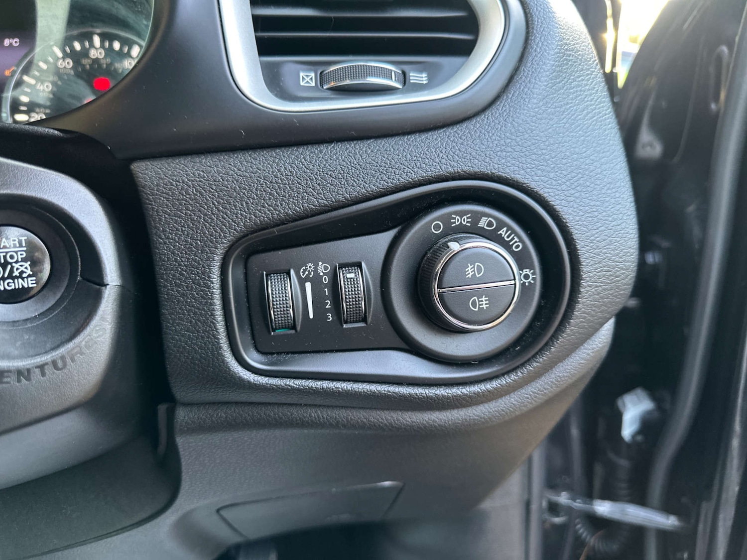 Used Jeep Renegade 2017 for sale - 77276648: Photo 31
