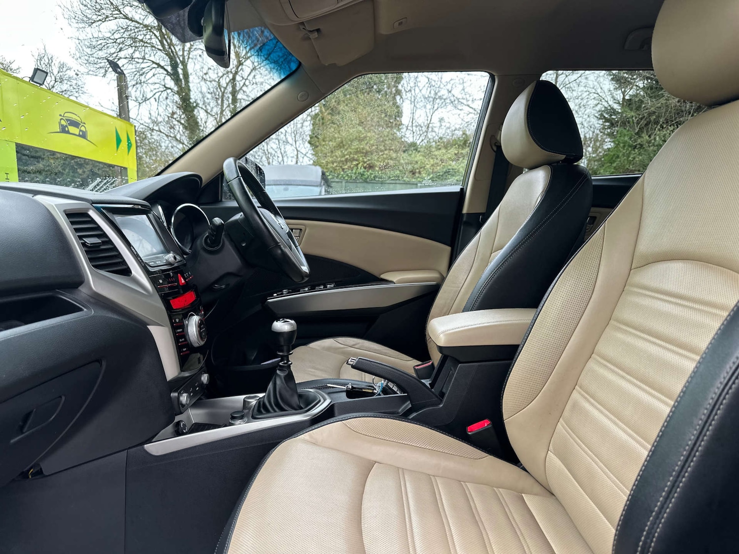 Used Ssangyong Tivoli 2017 for sale - 76693636: Photo 17