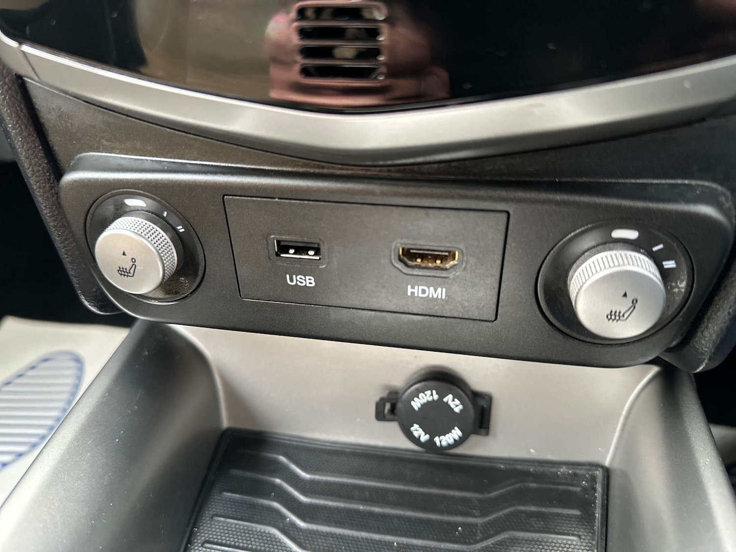 Used Ssangyong Tivoli 2017 for sale - 76693636: Photo 23