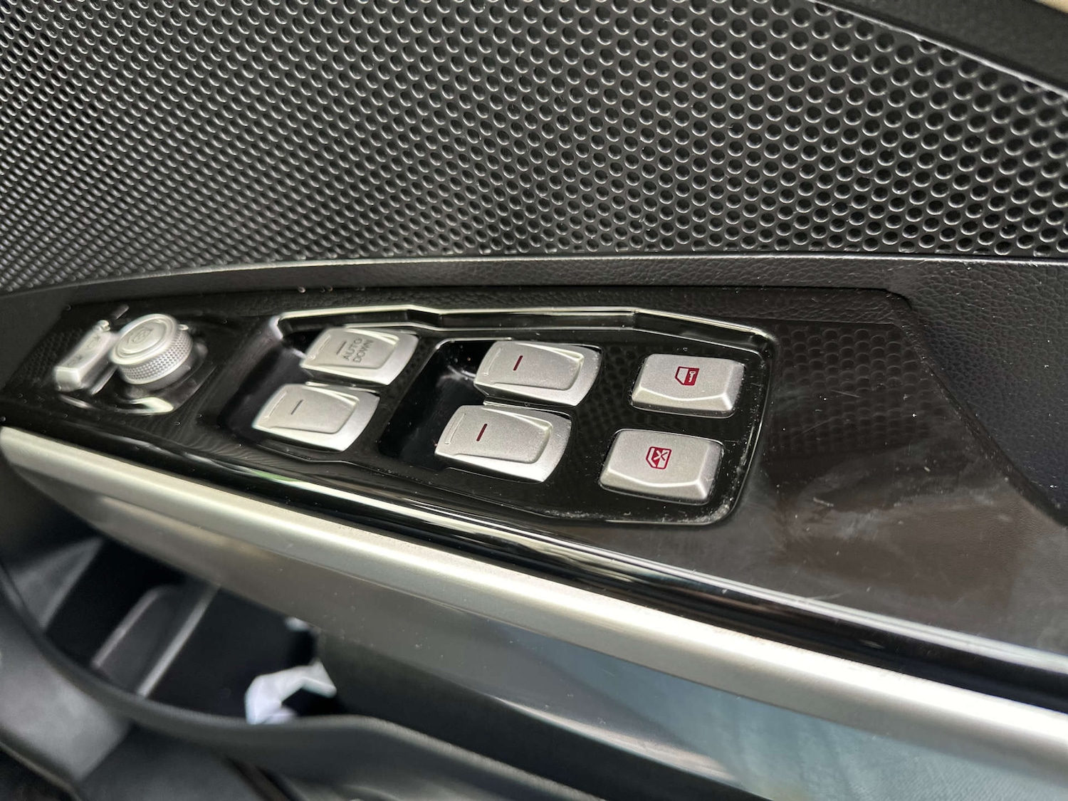 Used Ssangyong Tivoli 2017 for sale - 76693636: Photo 31