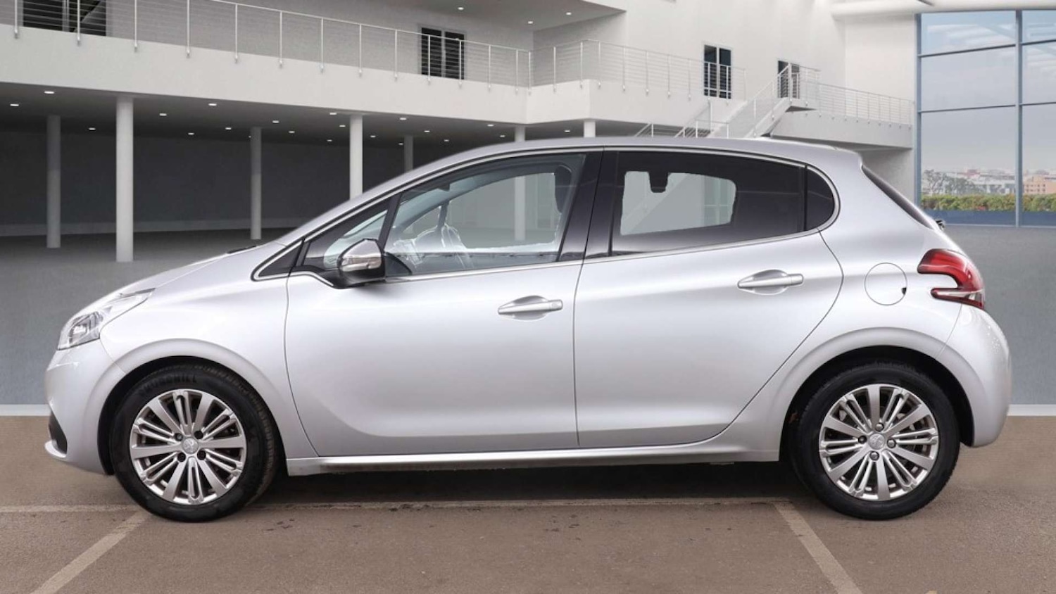 Used Peugeot 208 2017 for sale - 77765841: Photo 10