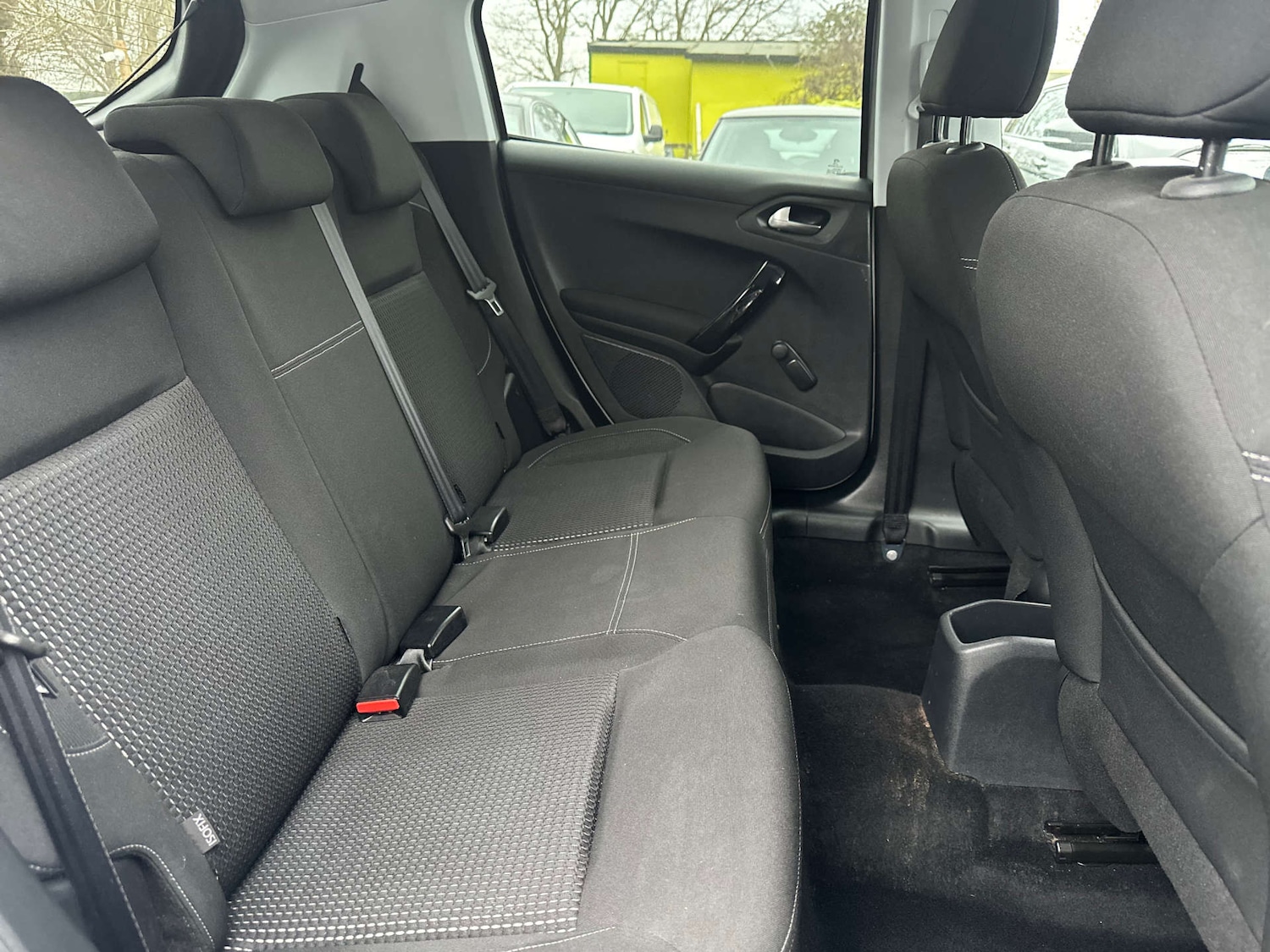 Used Peugeot 208 2017 for sale - 77058492: Photo 33