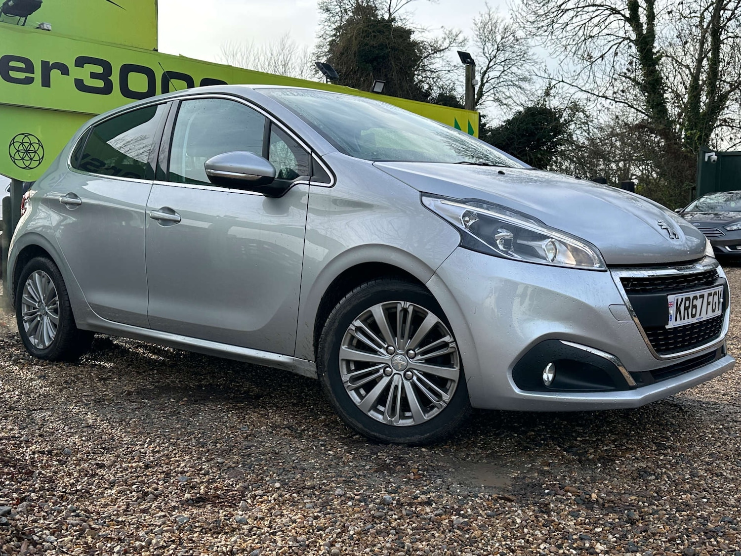 Used Peugeot 208 2017 for sale - 77058492: Photo 5
