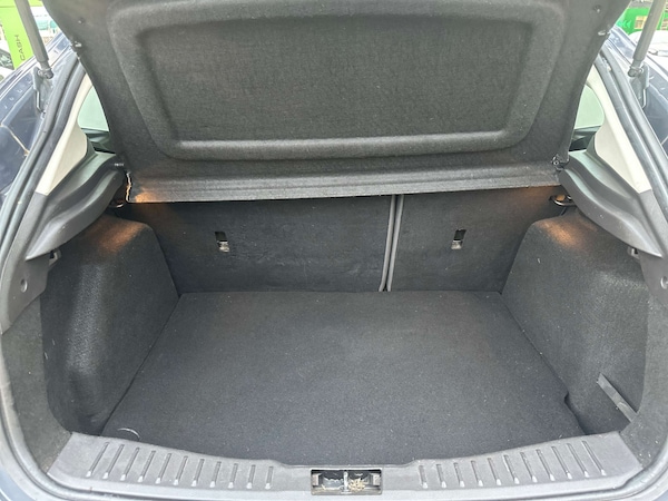 Used Ford Focus 2011 for sale - 76319701: Photo 13