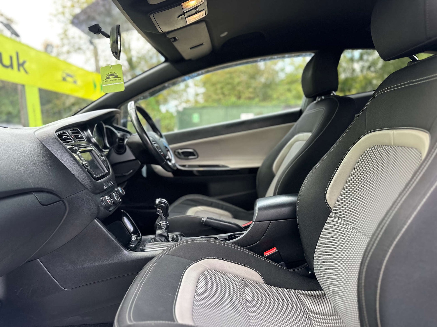 Used Kia Pro Ceed 2014 for sale - 76209973: Photo 14