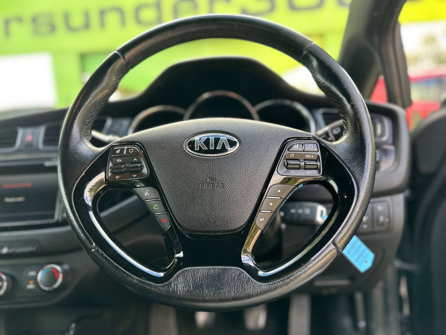 Used Kia Pro Ceed 2014 for sale - 76209973: Photo 32