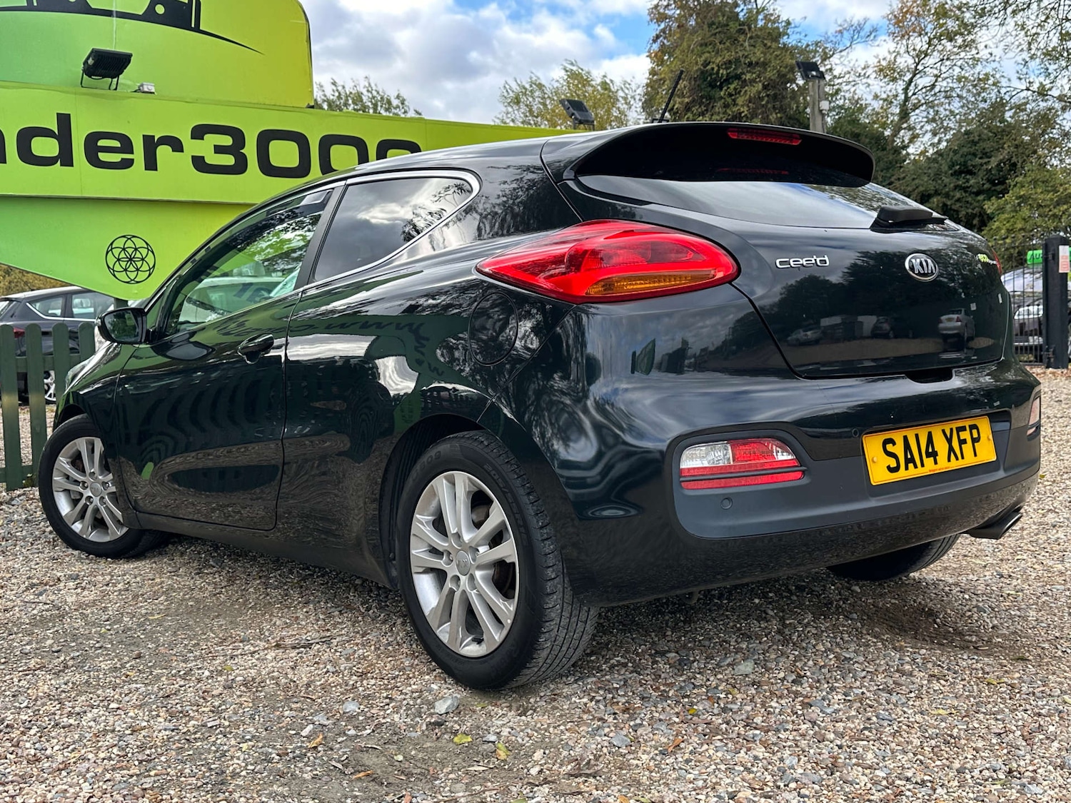 Used Kia Pro Ceed 2014 for sale - 76209973: Photo 5