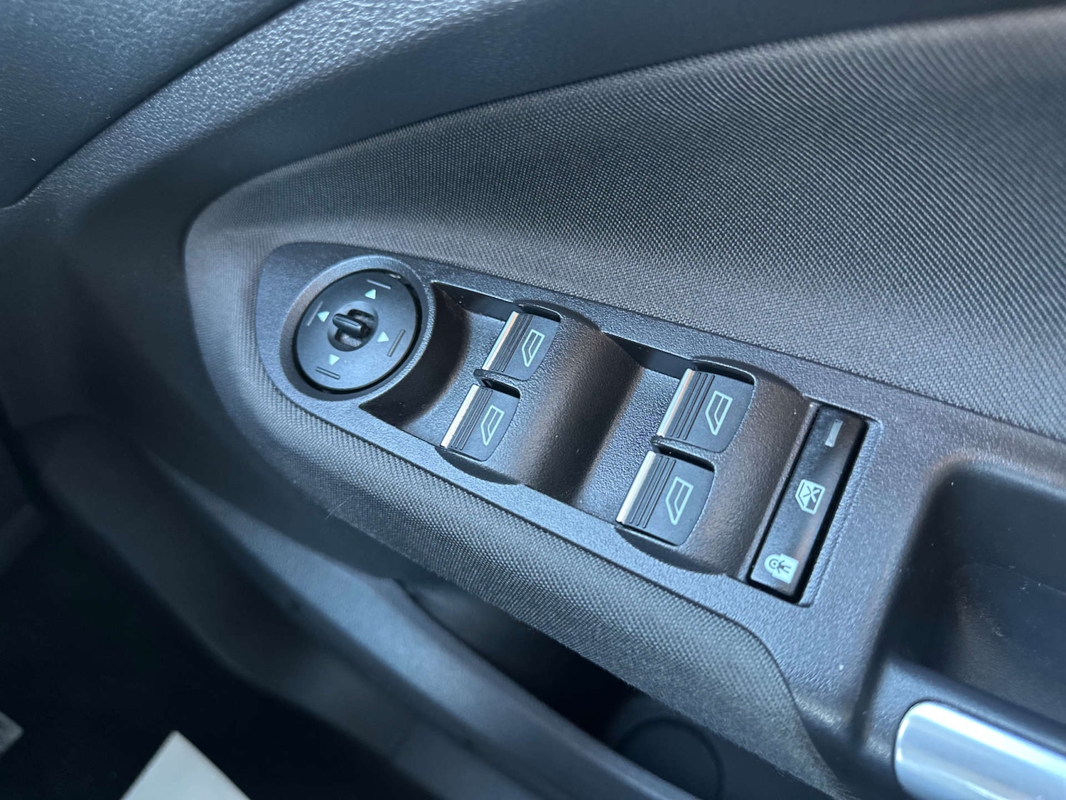 Used Ford C-Max 2016 for sale - 77797699: Photo 28