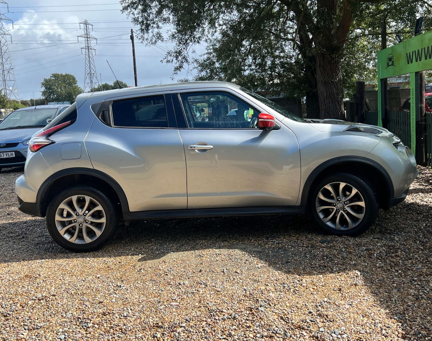 Used Nissan Juke 2015 for sale - 76878077: Photo 8