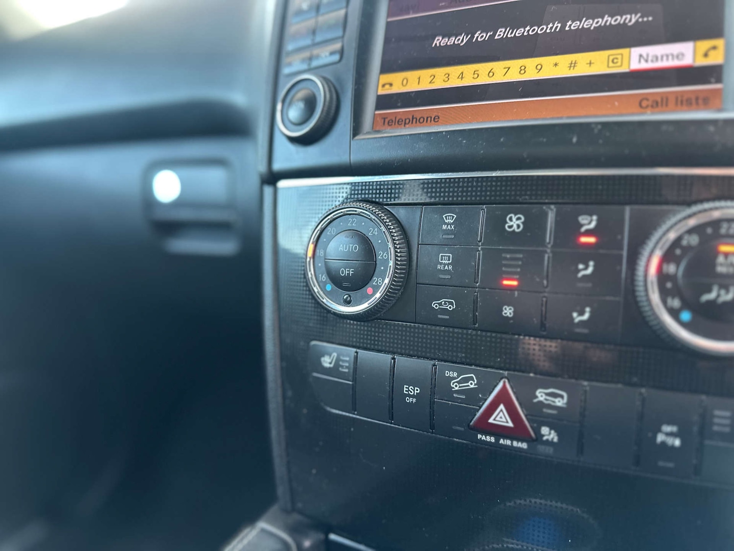 Used Mercedes-Benz M Class 2010 for sale - 77650493: Photo 23