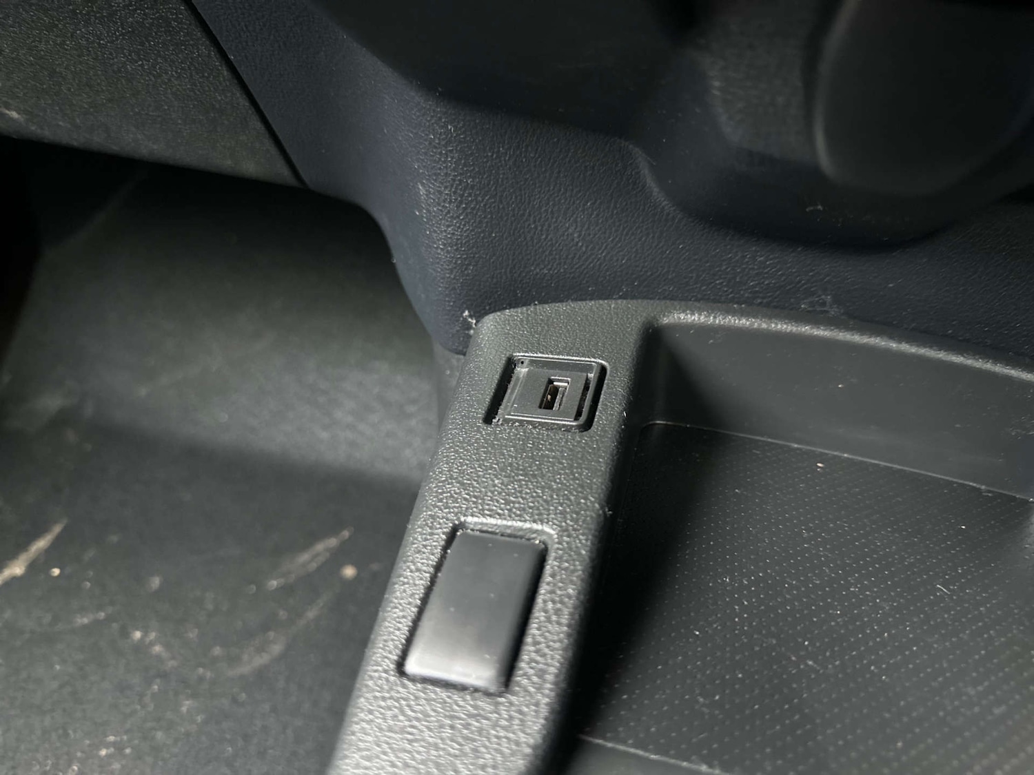 Used Nissan Leaf 2017 for sale - 77259085: Photo 26