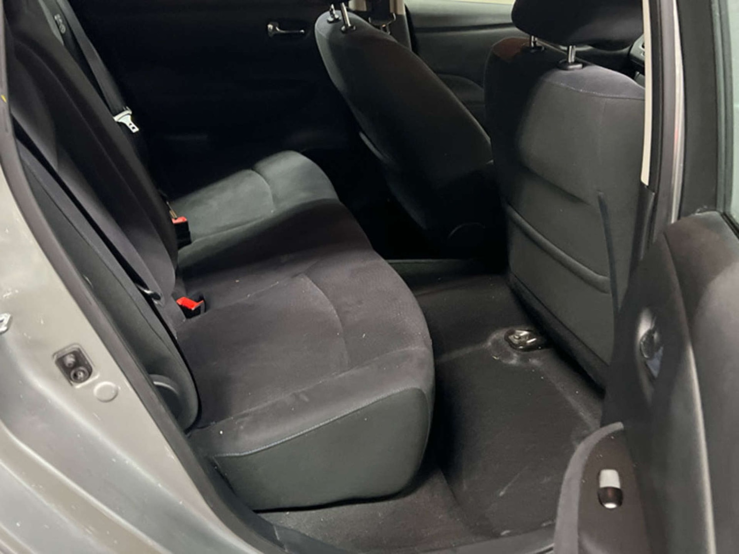 Used Nissan Leaf 2017 for sale - 77259085: Photo 6