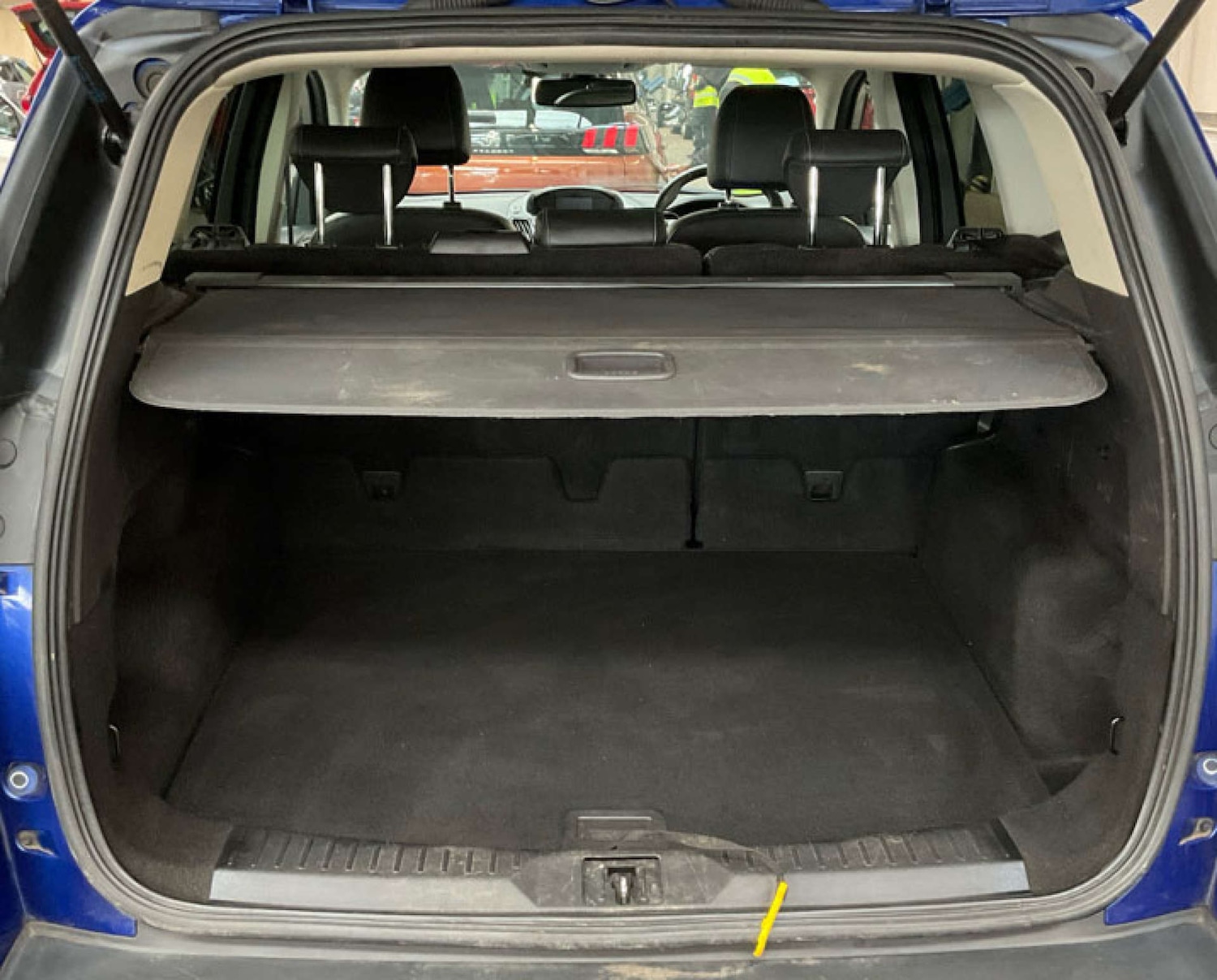 Used Ford Kuga 2015 for sale - 76393350: Photo 6