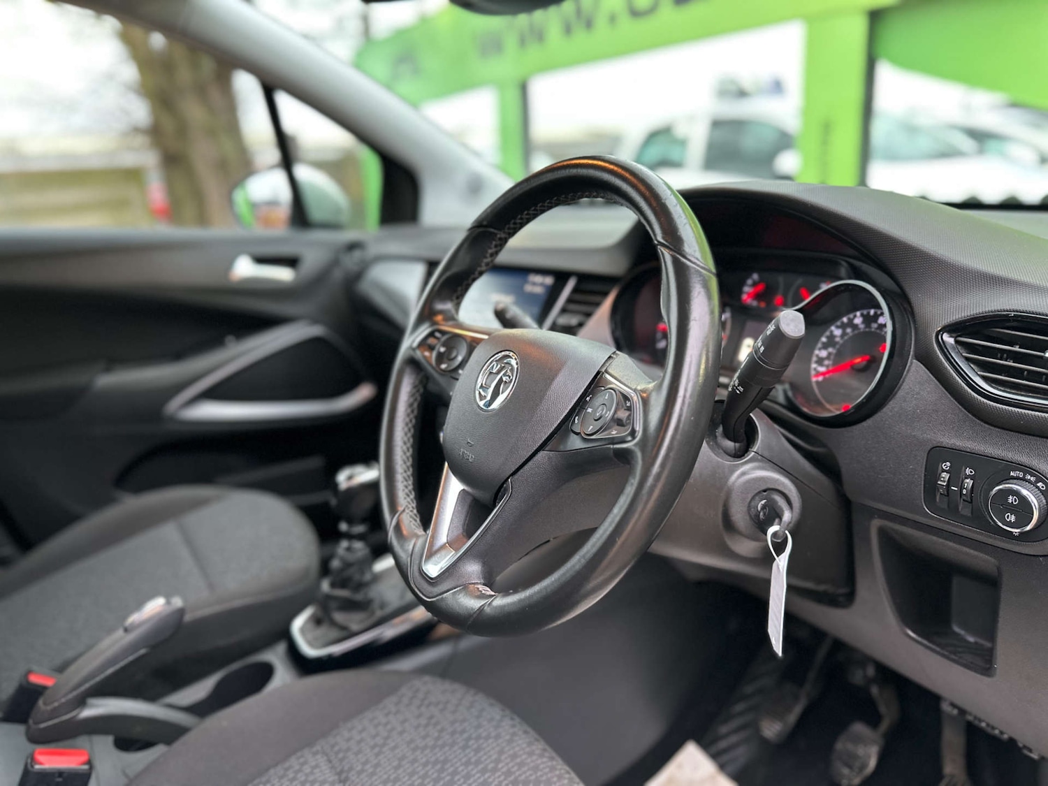 Used Vauxhall Crossland X 2019 for sale - 78080690: Photo 2