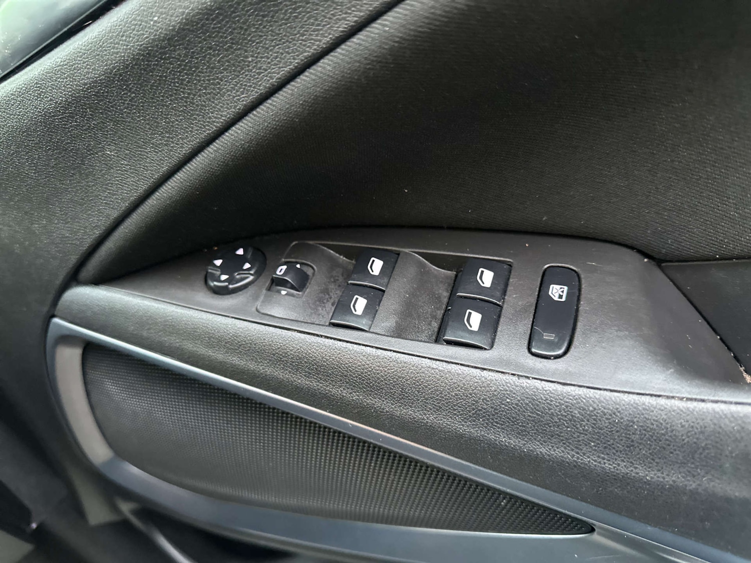 Used Vauxhall Crossland X 2019 for sale - 78080690: Photo 34